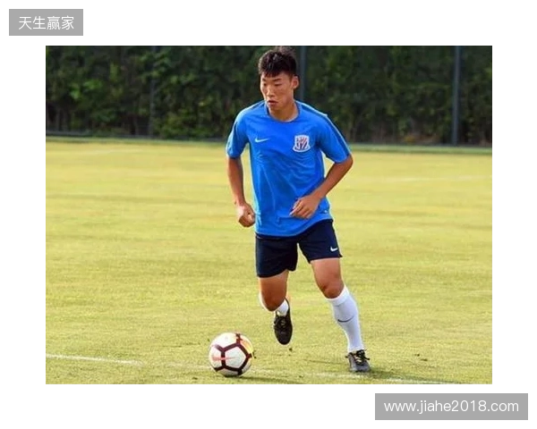 朱辰杰:自己在国家队算中生代球员,希望分享一些经验给年轻球员 朱辰杰:自己在国家队算中生代球员,希望分享一些经验给年轻球员