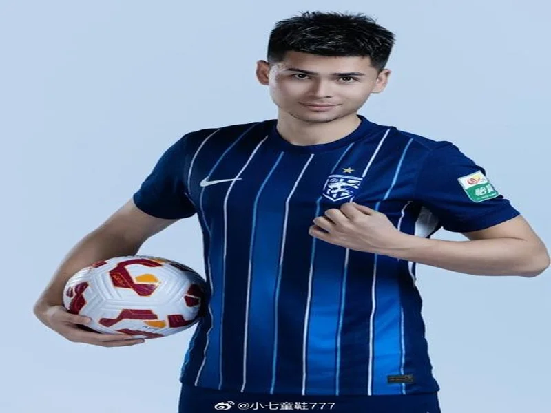 官方:武汉三镇后卫肖开提江·塔依尔再次租借加盟南京城市